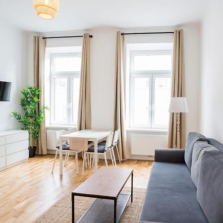 Vienna City Apartments 1150 Вена Экстерьер фото