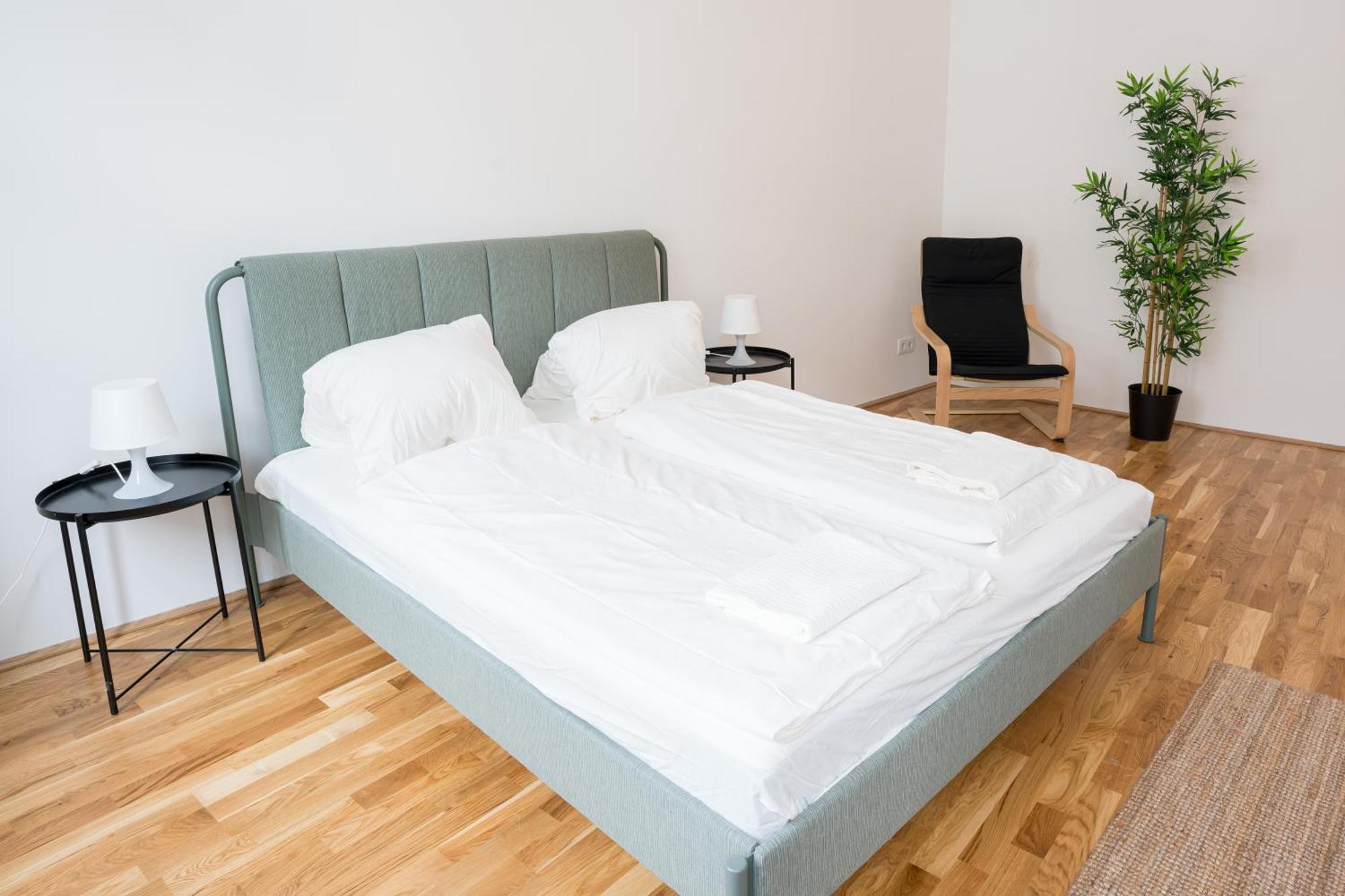 Vienna City Apartments 1150 Вена Экстерьер фото