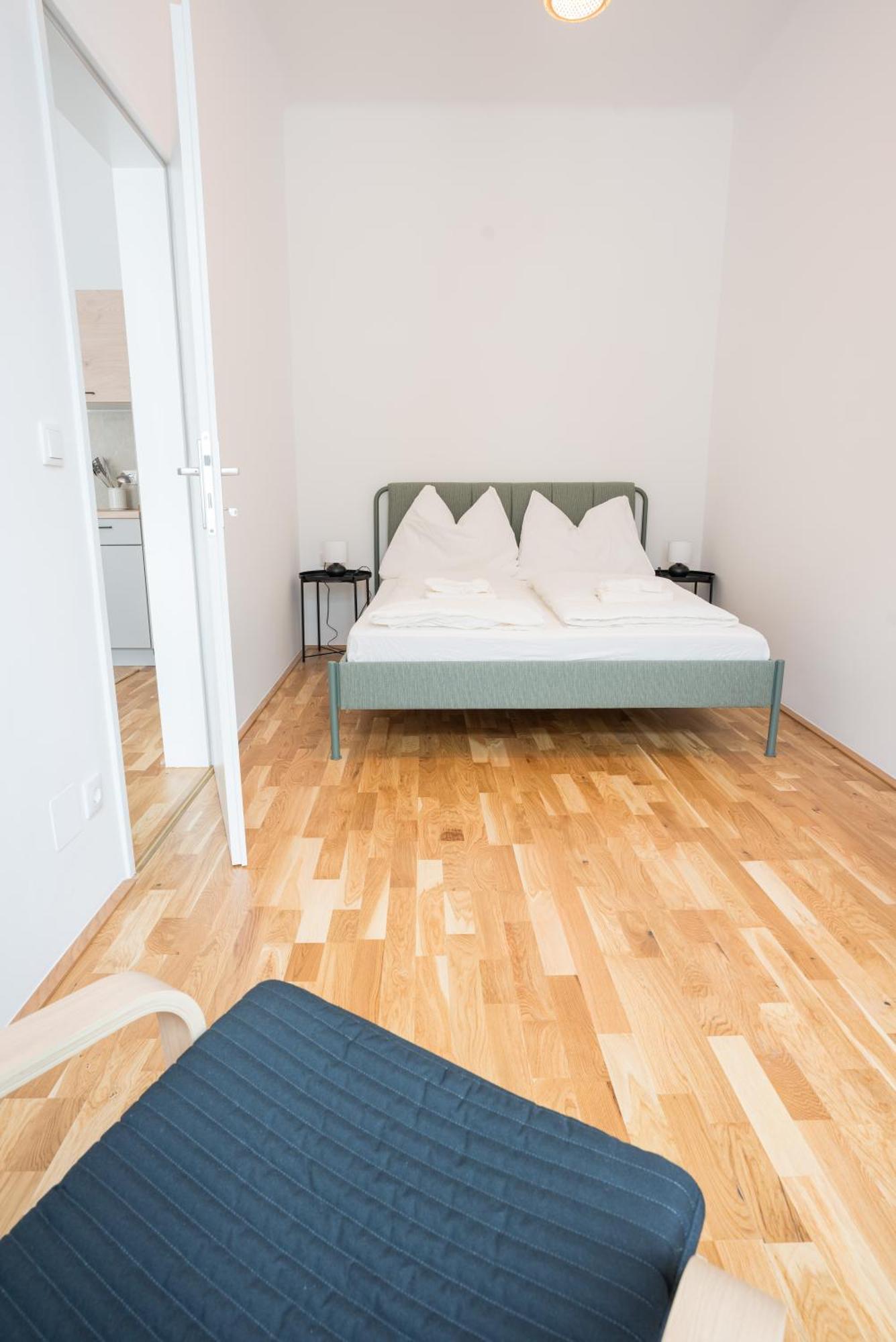 Vienna City Apartments 1150 Вена Экстерьер фото