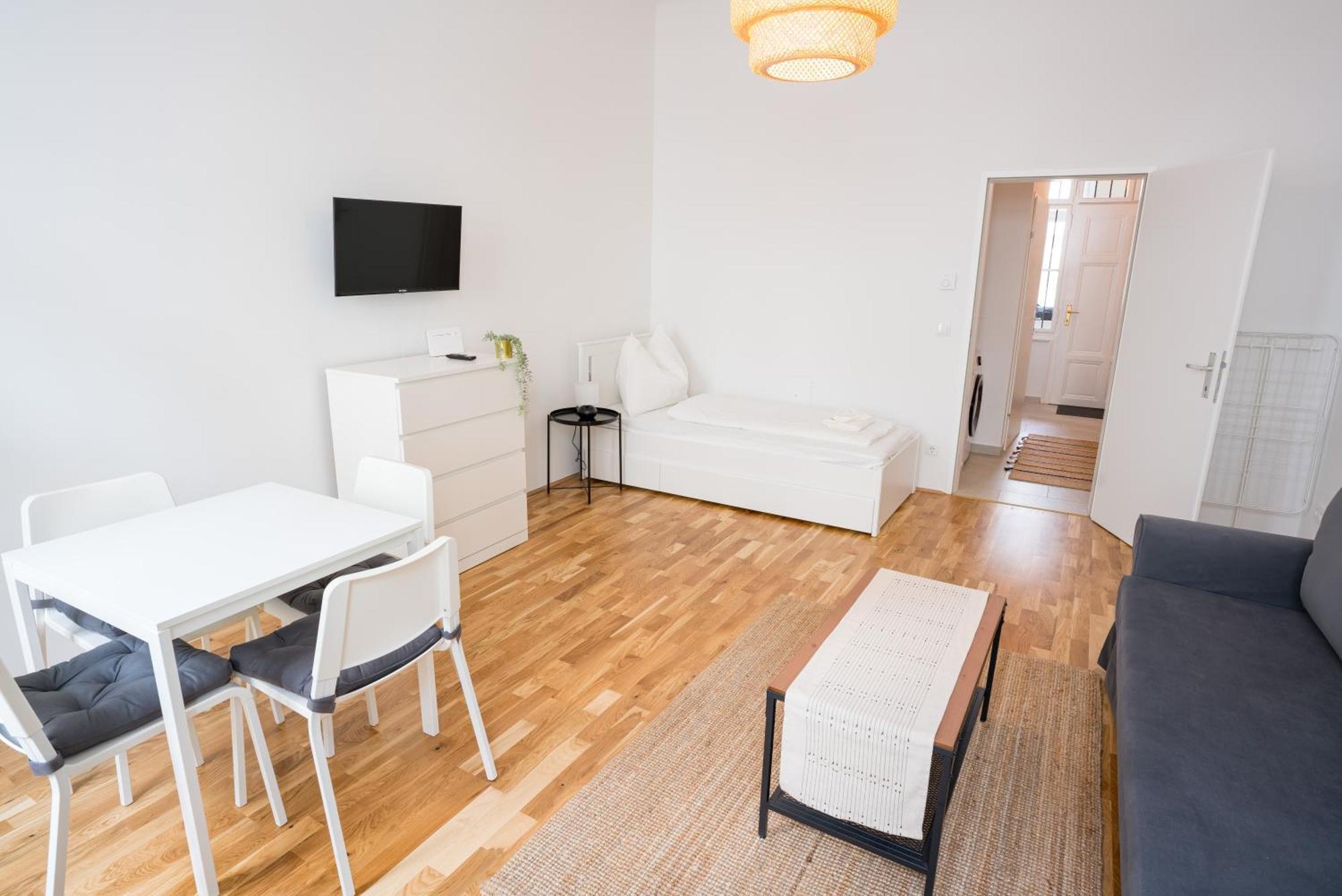 Vienna City Apartments 1150 Вена Экстерьер фото
